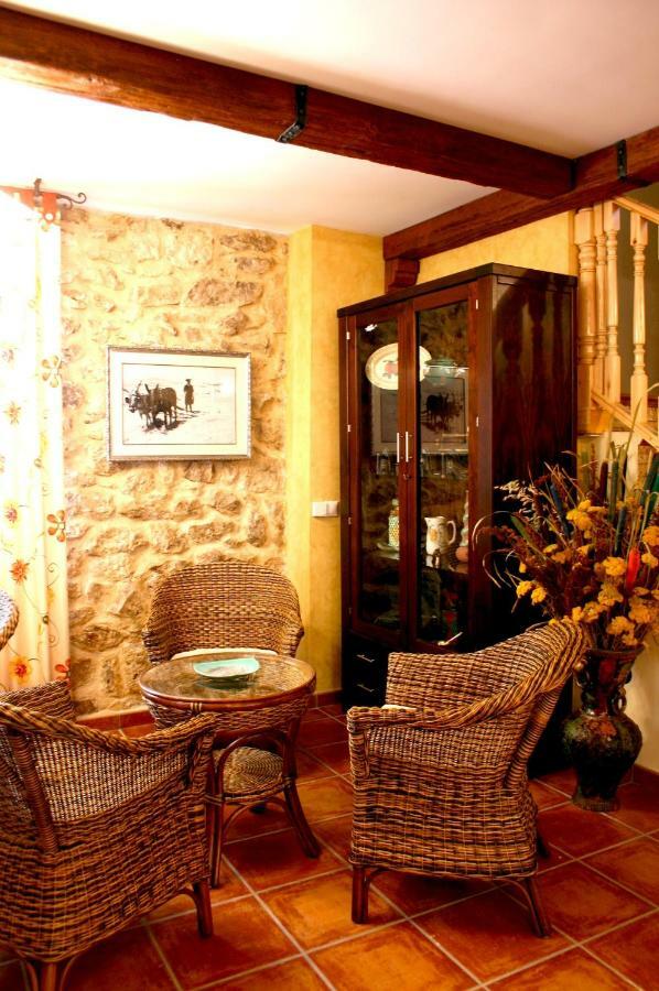 Casa Rural Valle Esgueva Burgos Exterior foto
